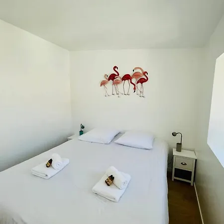 La - T3 Avec Terrasse Plein Centre Lr Apartment *