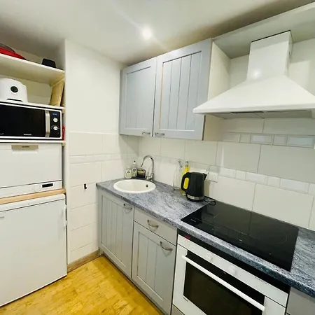 La - T3 Avec Terrasse Plein Centre Lr Apartment