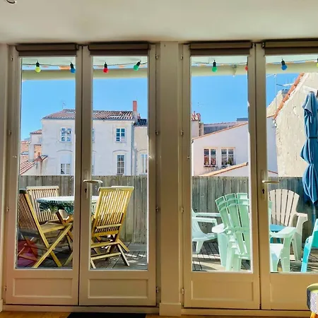Διαμέρισμα La - T3 Avec Terrasse Plein Centre Lr Λα Ροσέλ