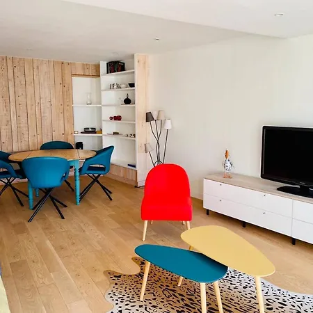 La - T3 Avec Terrasse Plein Centre Lr * 라로셸