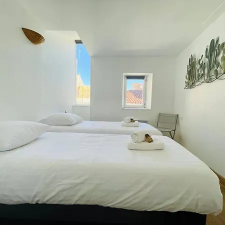 La - T3 Avec Terrasse Plein Centre Lr Appartamento *